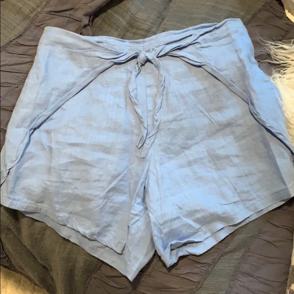 Linen shorts
